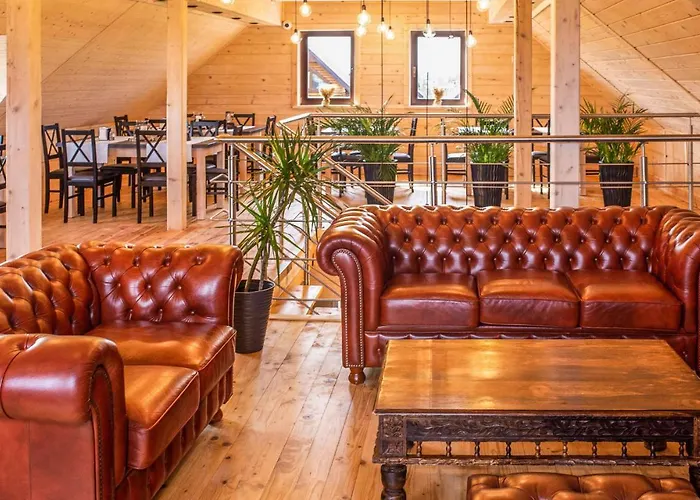 2 Bedroom Cozy In شقة Jezierzany